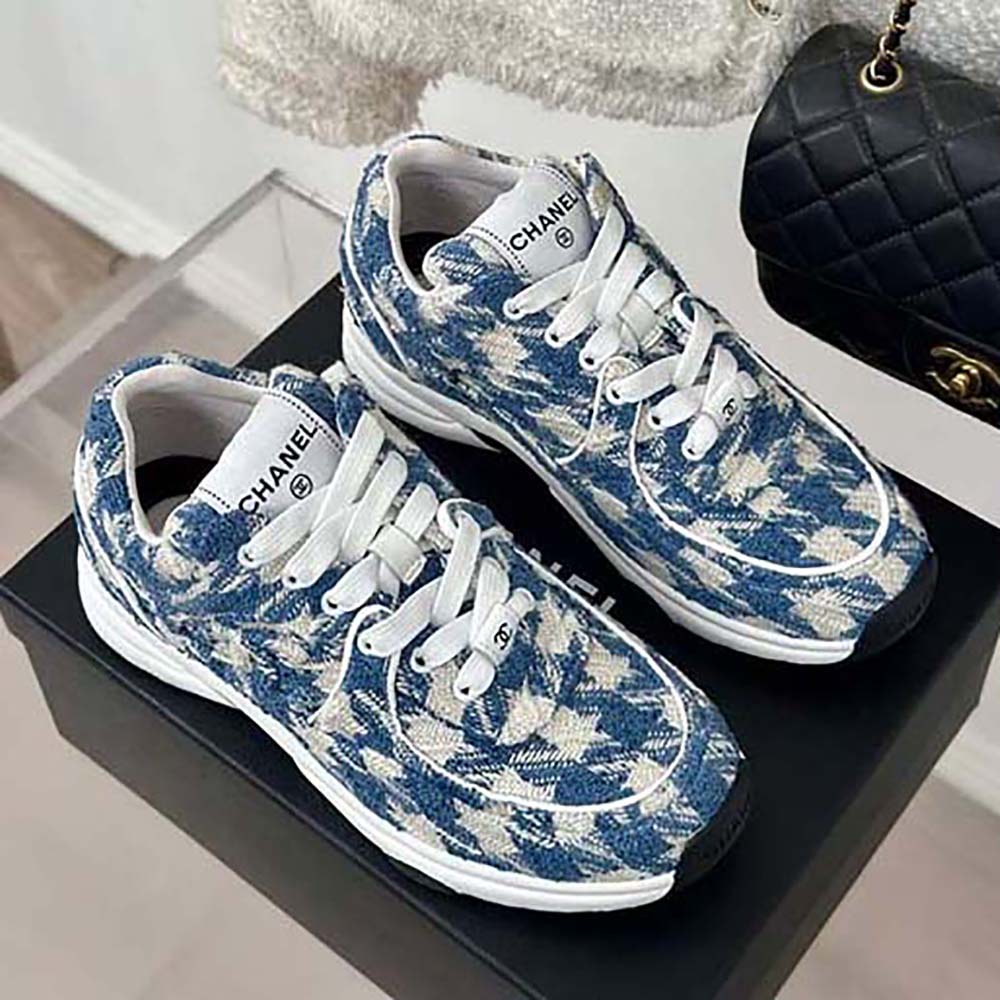 Chanel-Women-CC-Sneakers-Fabric-Light-Blue-White-1-CM-Heel-G45585-6.jpg